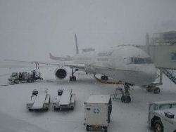 В аэропорту Сыктывкара из-за непогоды задерживается несколько рейсов (ТАСС)