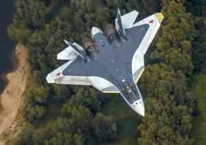 По заявлению главнокомандующего ВКС России генерал-полковника Виктора Бондарева, в 2017 году в войска начнут поступать истребители пятого поколения Т-50 (Министерство обороны РФ)