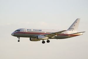 Самолет МЧС доставил в Москву троих больных детей из Хабаровска и Анадыря (Восток-Медиа)