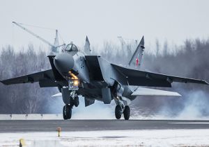 Эскадрилья МиГ-31 из Перми перебазирована под Астрахань для участия в летно-тактическом учении (Министерство обороны РФ)