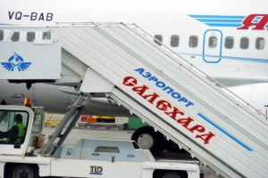 Ряд рейсов оказались задержаны из-за тумана в аэропорту Салехарда (Интерфакс - Азербайджан)