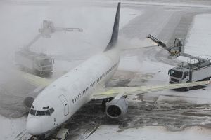 22 февраля из-за снегопада отменили рейсы из Москвы в Казань и Набережные Челны (Комсомольская правда - Казань)