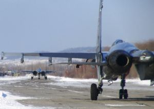 Летчики истребительной авиации ВВО блокировали с воздуха аэродром условного противника на учении в Хабаровском крае (Министерство обороны РФ)