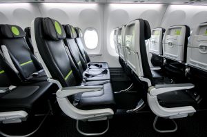 S7 Airlines принудительно пересадила пассажиров из бизнеса в экономкласс. Из‐за этого можно судиться (360tv)