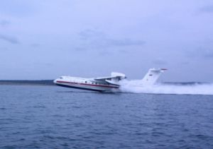 Самолет Бе-200 и 70 спасателей из Хабаровска планируют привлечь власти Приамурья на майские праздники (Интерфакс-Россия)