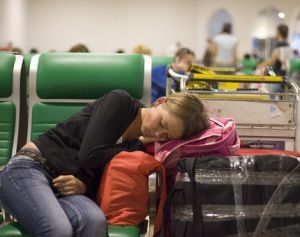 Свыше 25 рейсов задержали и отменили в столичных аэропортах в четверг после полудня (РИАМО)