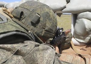 Снайперы ЦВО отразили атаку беспилотных летательных аппаратов условного противника под Самарой (Министерство обороны РФ)