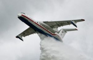Для стабилизации обстановки с природными пожарами в Сибири МЧС России использует авиационную группировку (МЧС)