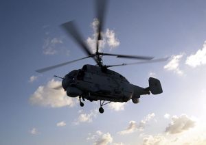 Экипажи вертолетов Ка-27 морской авиации Тихоокеанского флота отработали взлеты и посадки на корвет 