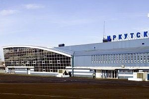 Ан-148 вернулся в аэропорт Иркутска из-за отказа ...