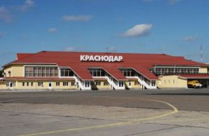 В аэропорту Краснодар встретили первый рейс ...