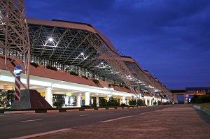 Пассажиропоток аэропортов черноморских курортов растет после проседания, вызванного COVID (ПРАЙМ)