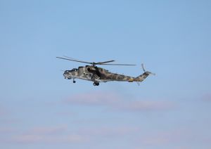 Экипажи Ми-24П новосибирского вертолетного полка впервые пролетят над Екатеринбургом в День Победы (Министерство обороны РФ)