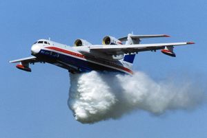 Самолет-амфибия Бе-200 более 30 раз вылетал на пожары в ...