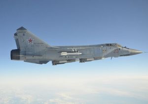 Истребители МиГ-31БМ ЦВО выполнили боевые пуски ракет класса 