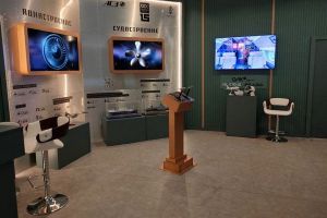 "Иркут" представил на ВЭФ-2022 виртуальный тур по SSJ-100