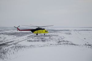 Экипаж Ми-8 успешно провел поисково-спасательную операцию в тайге (АО 