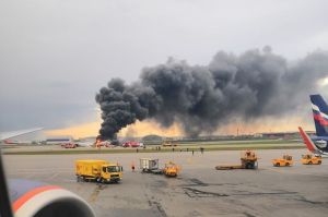 Разработчик Superjet назвал производителя салона сгоревшего самолета (Рамблер)